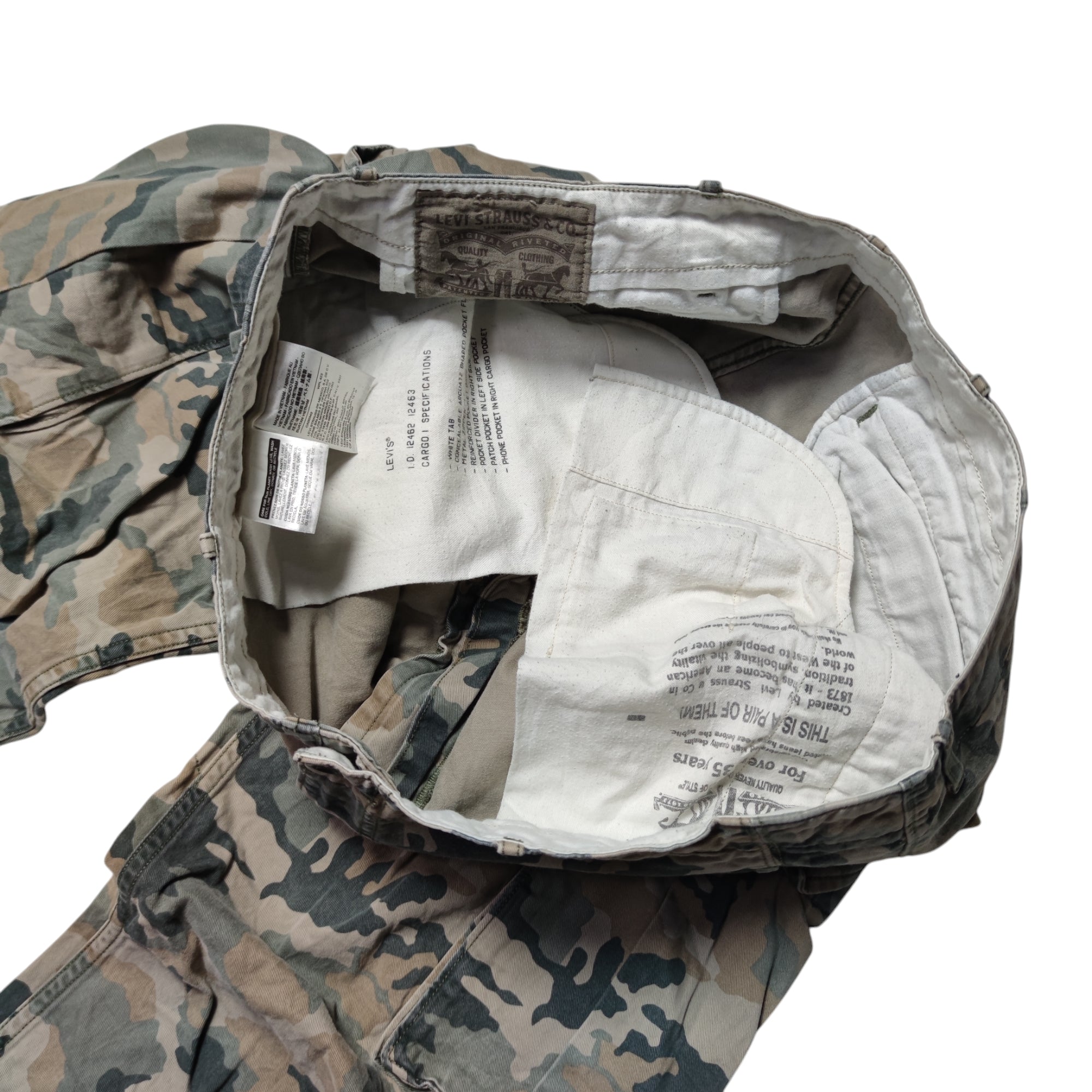 Levi's cargo pants
