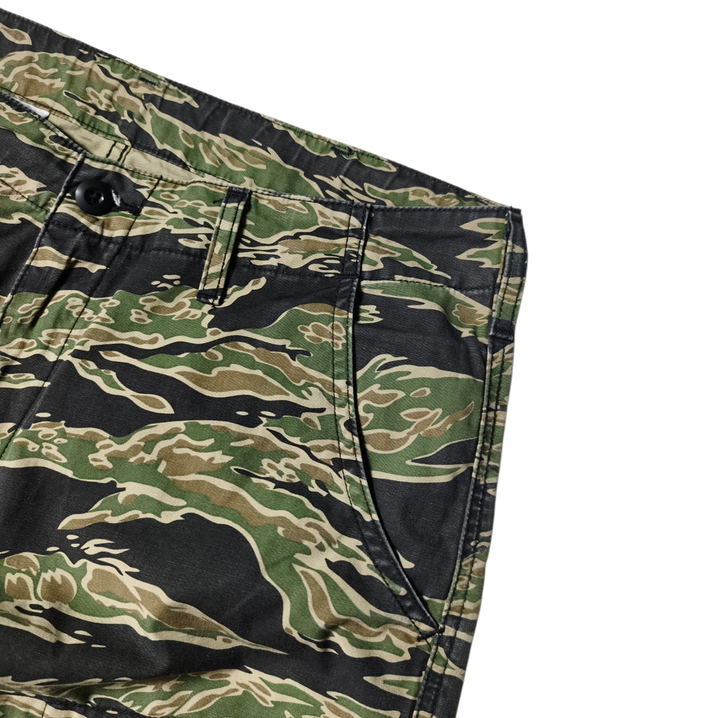 Alpha industries tiger camo cargo